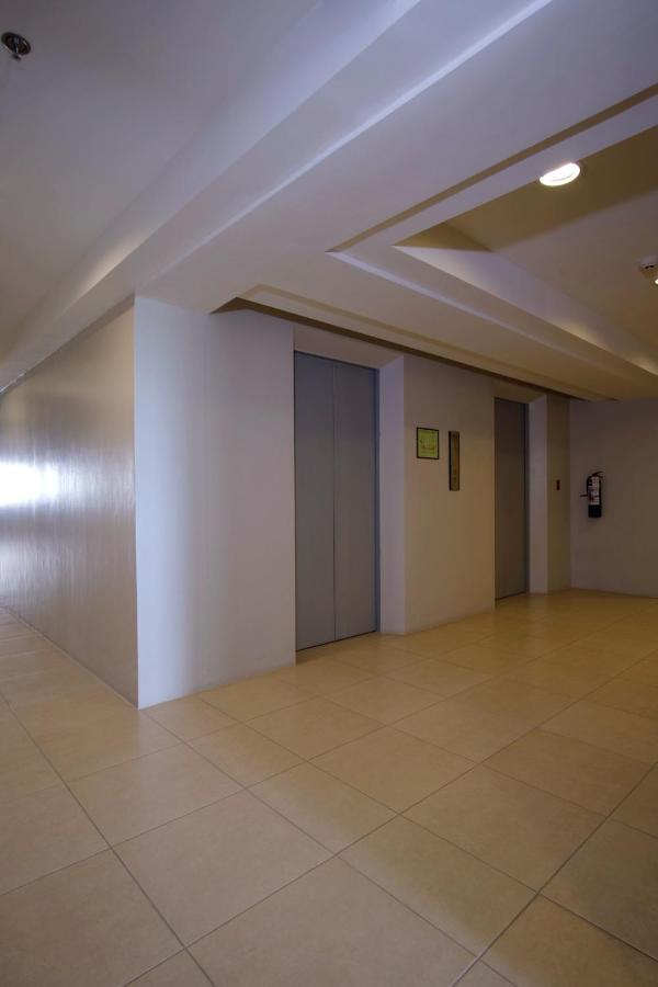 Spacious 2 Bedroom Condo Unit For Rent Iloilo Zewnętrze zdjęcie